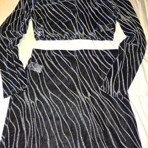 2 PC Crop long sleeve top with skirt